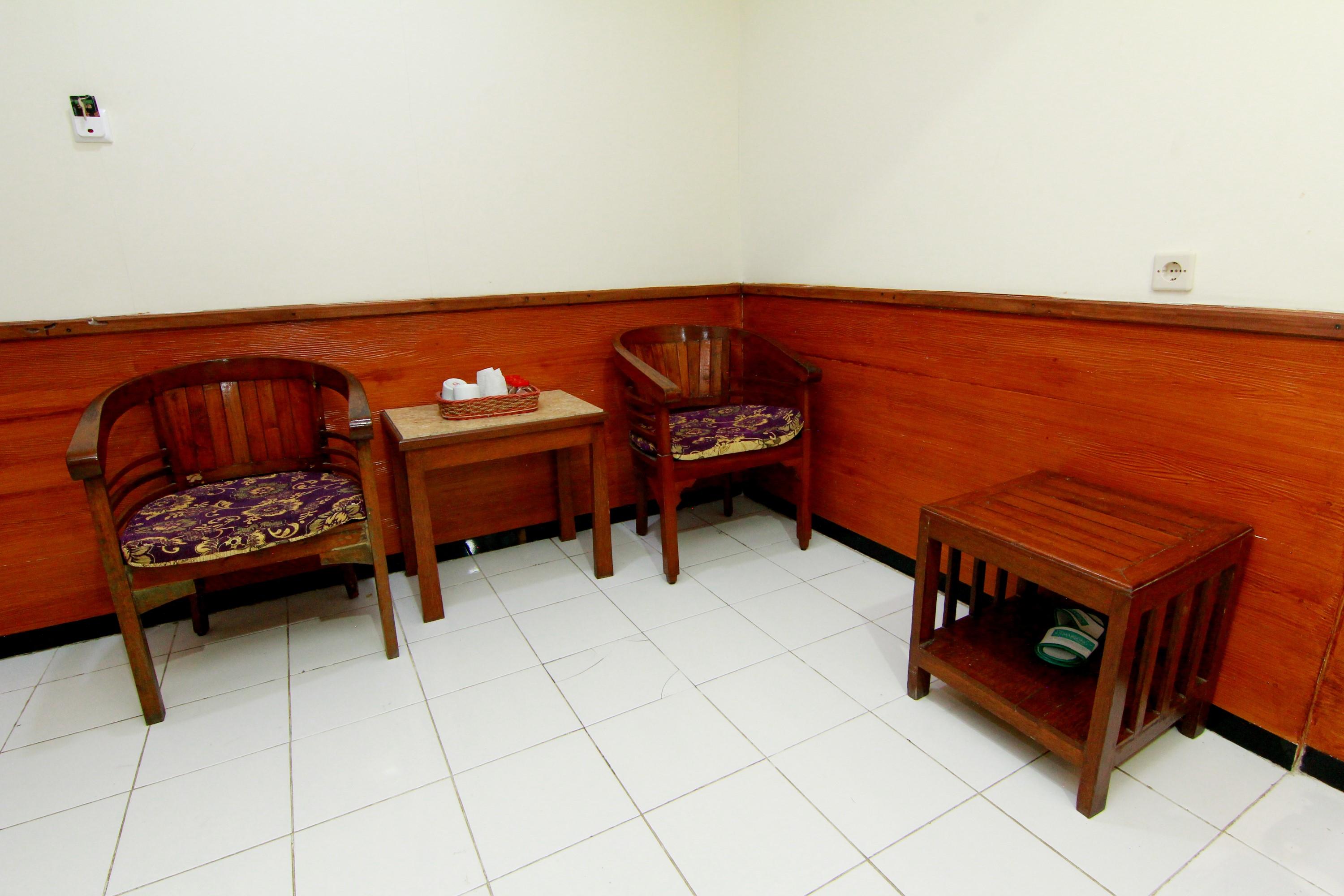 The Soemarsono Hotel Maguwo Buitenkant foto