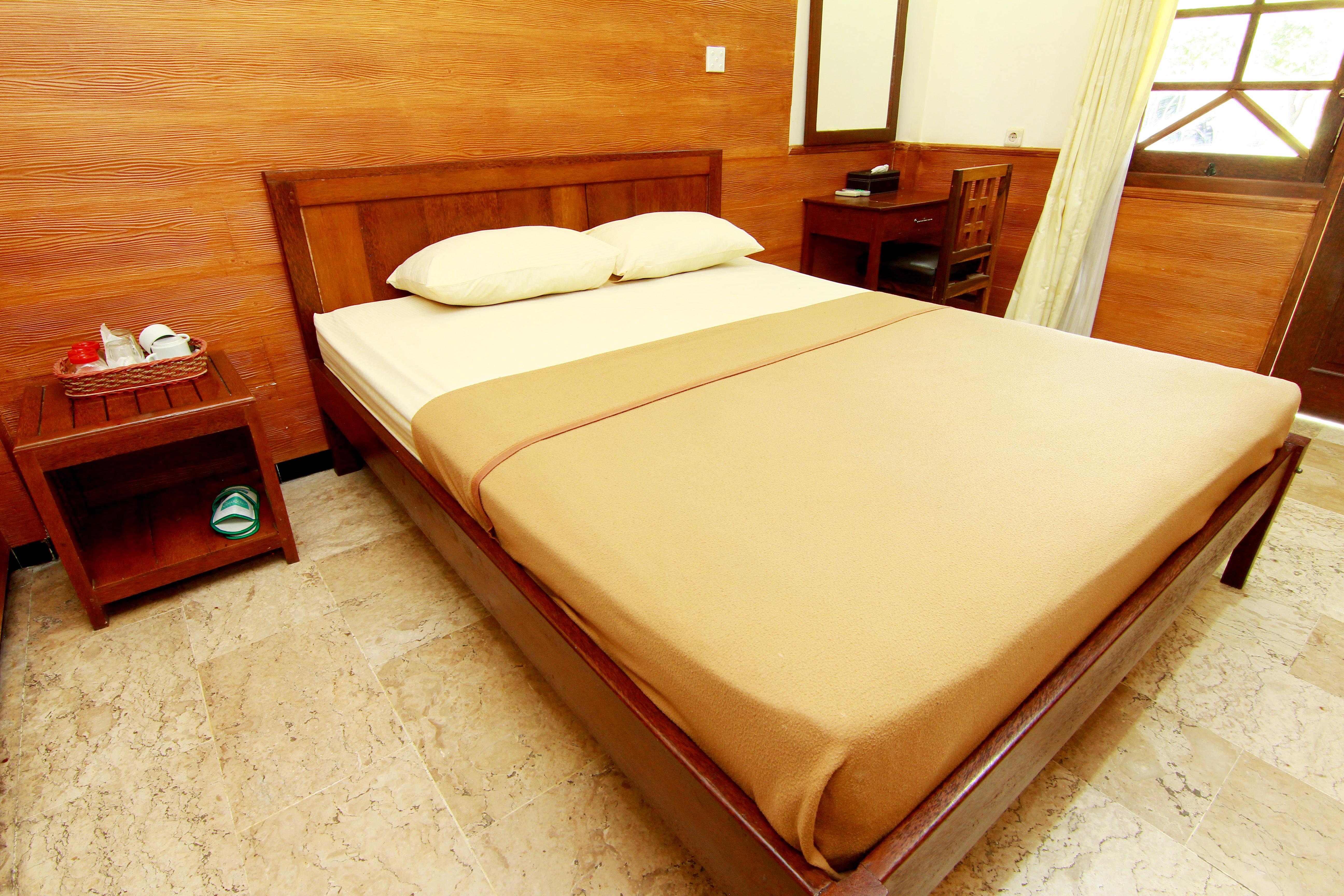 The Soemarsono Hotel Maguwo Buitenkant foto